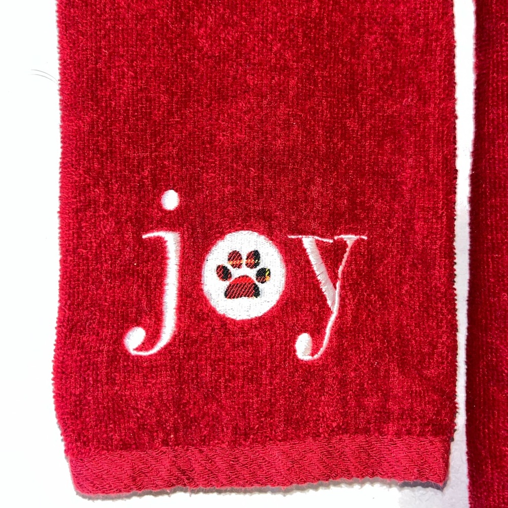 3 pc Essential Home Red Hand Towel Set Stitched Black Lab Dog paw print - Picture 3 of 13